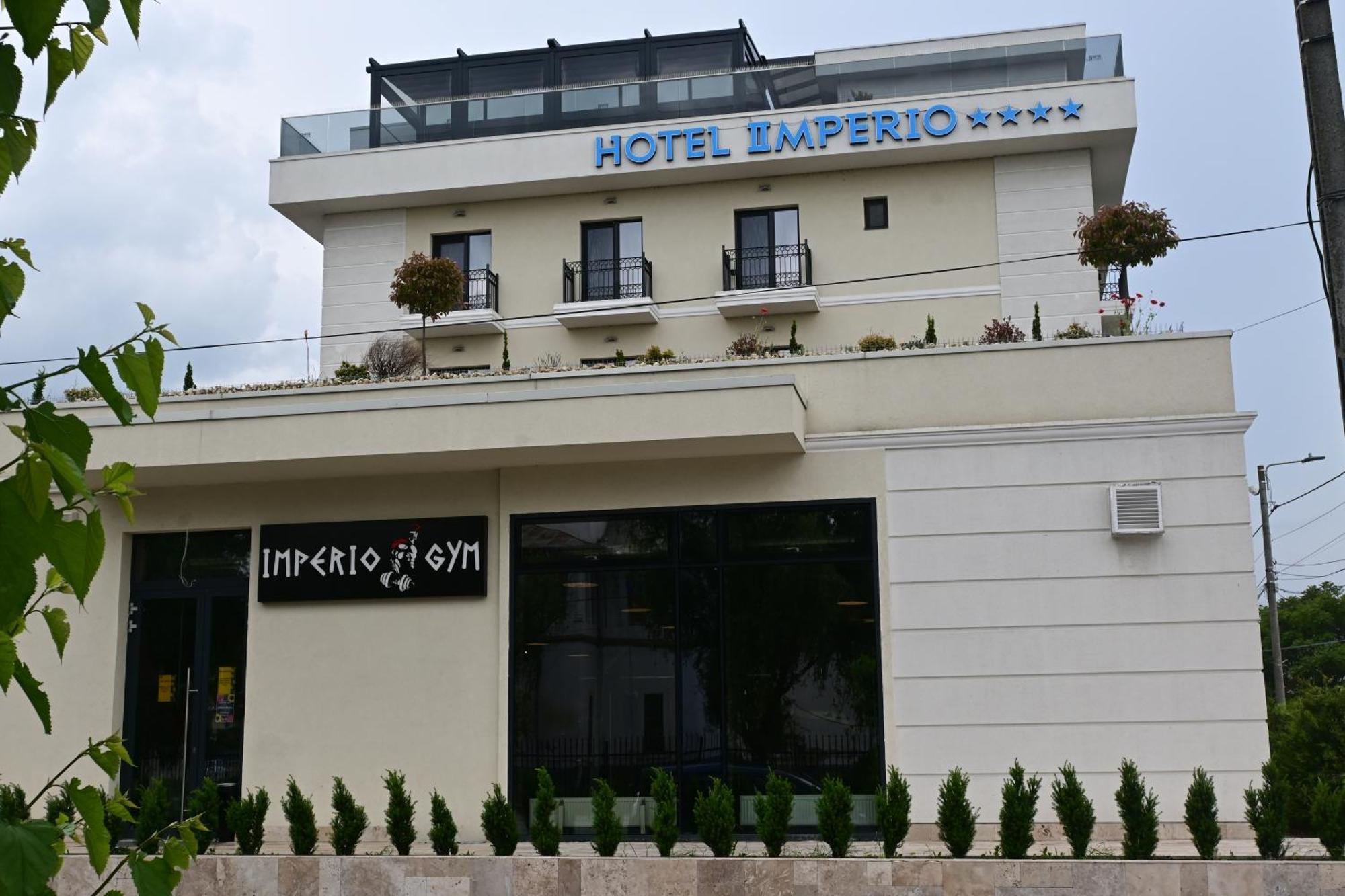 Imperio Hotel Cernavoda Exterior photo